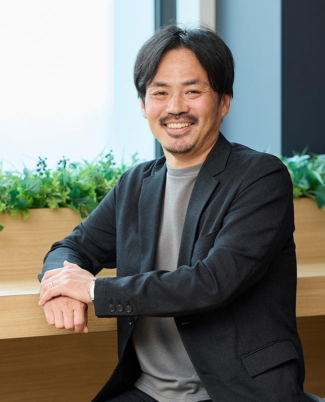Senior Manager, Human Resources Division, Strategy Planning Teruaki Nakashima