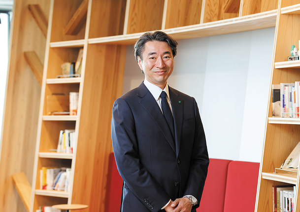 Representative Director and President, Chief Executive Officer Takehiko Tsutsui