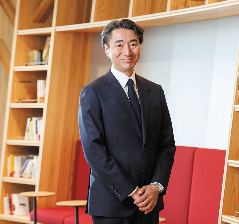 Representative Director and President, Chief Executive Officer Takehiko Tsutsui